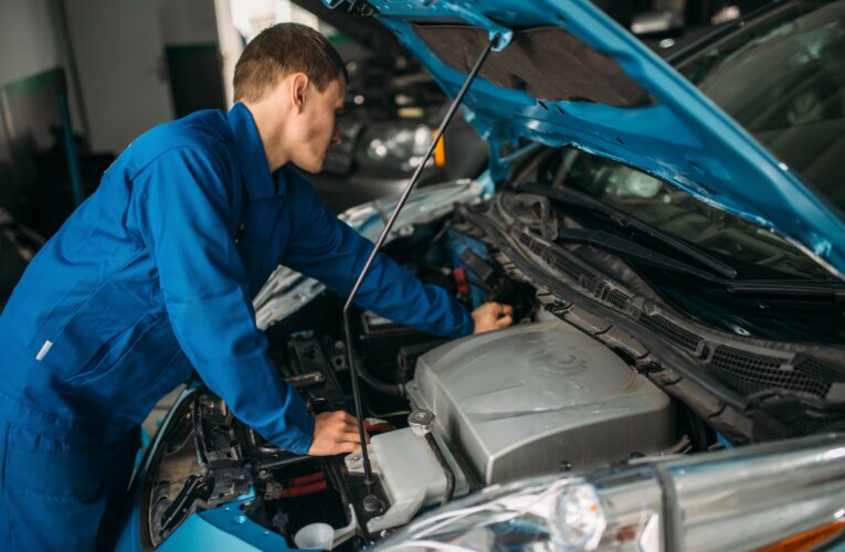 La reprogrammation moteur pour les jeunes conducteurs : sécurité et économie